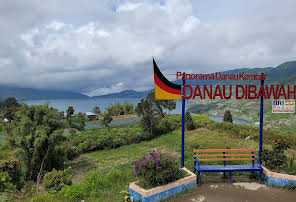 Panorama Danau Kembar